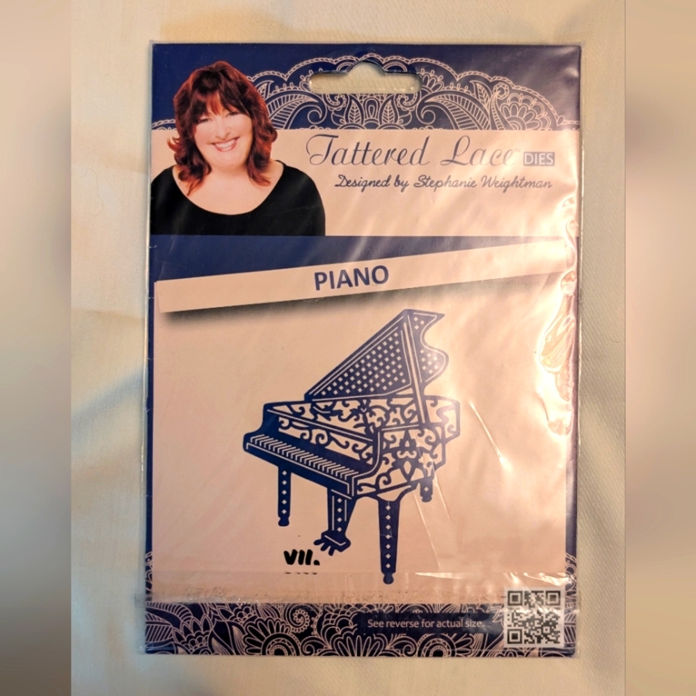 Tattered Lace Grand Piano Cutting Die NWT